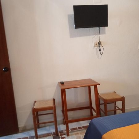 La Tortuga Lodging Rooms Тарифа Экстерьер фото